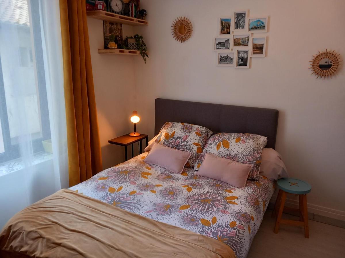 Studio Mirabeau Les Halles 15M2 Climatisation Narbona Exterior foto